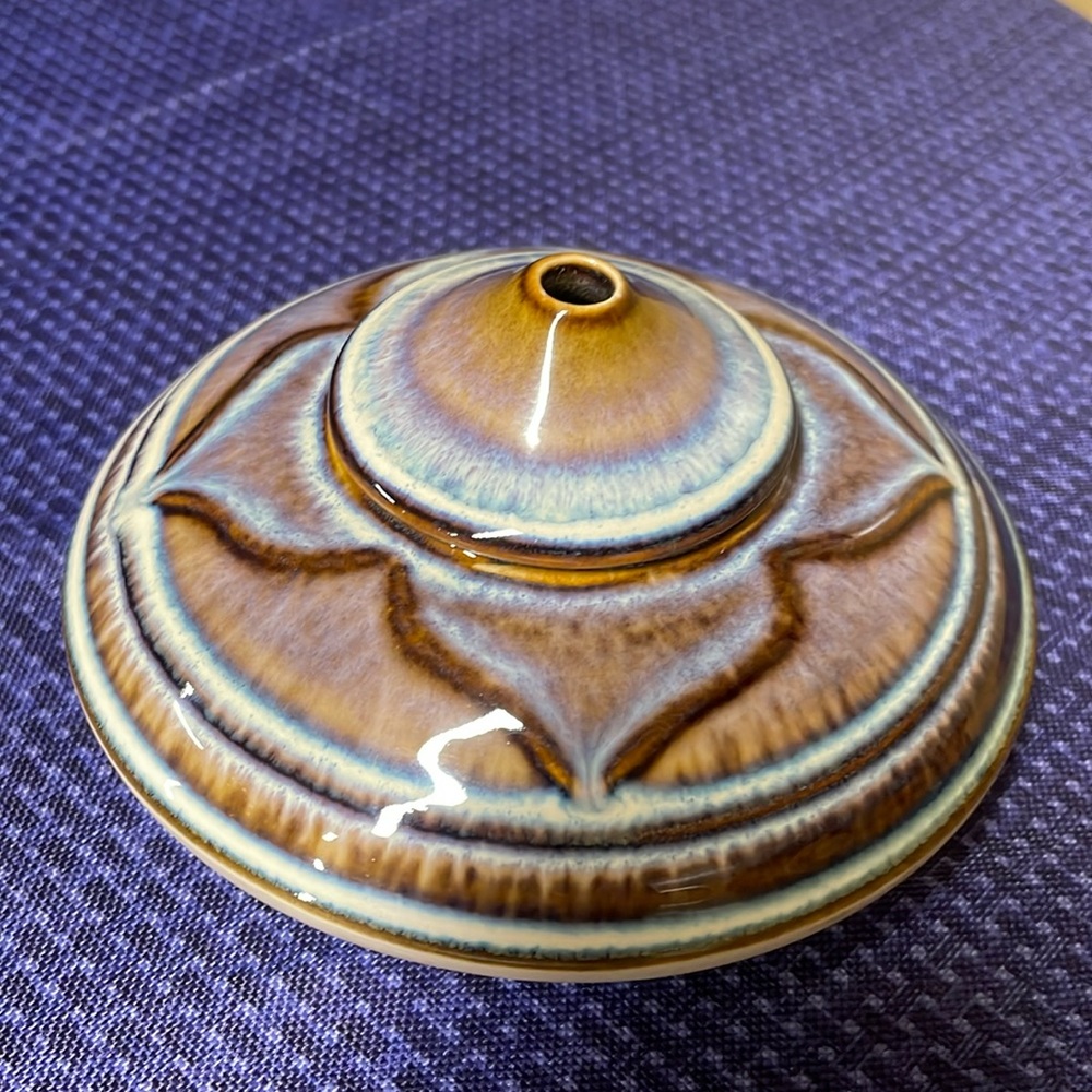 Bill Campbell pottery oil lamp